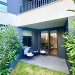 Portova By Q4 5*