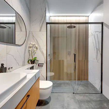 Portova By Q4 Otel
